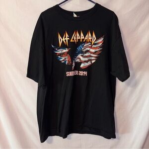 Def Leppard Black Concert Tee